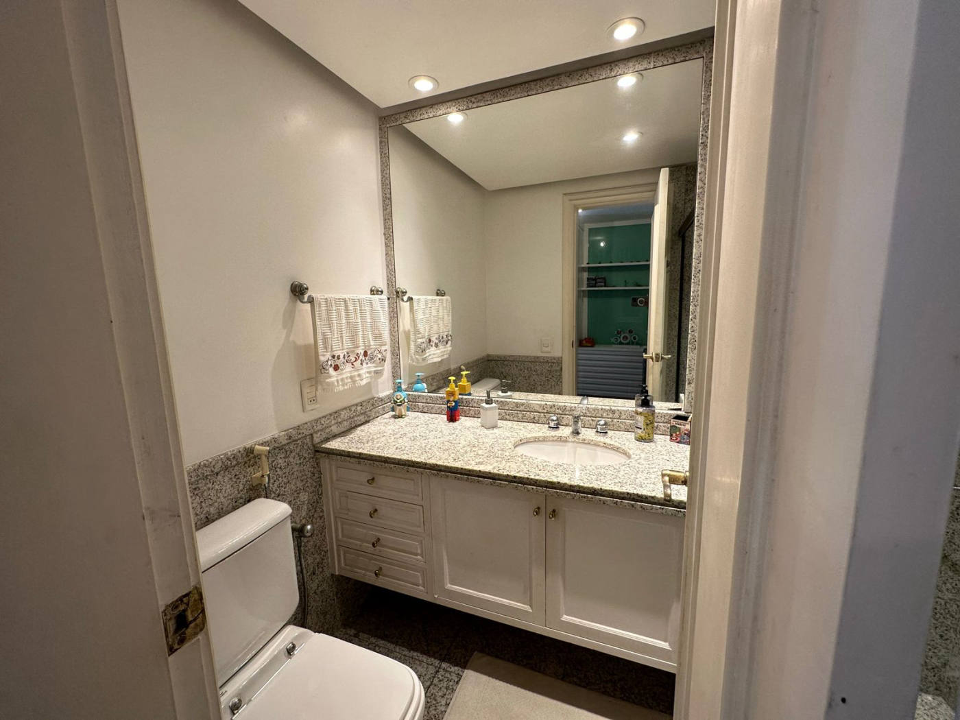 Квартира, 12056 м², 1 069 032$ — FAKTOR